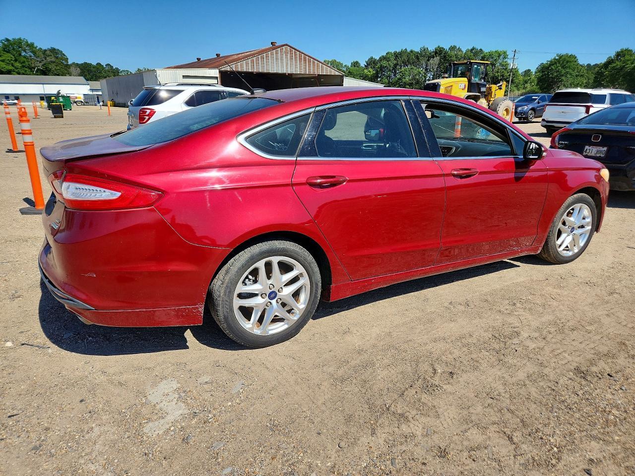 2013 Ford Fusion Se - Фото 3