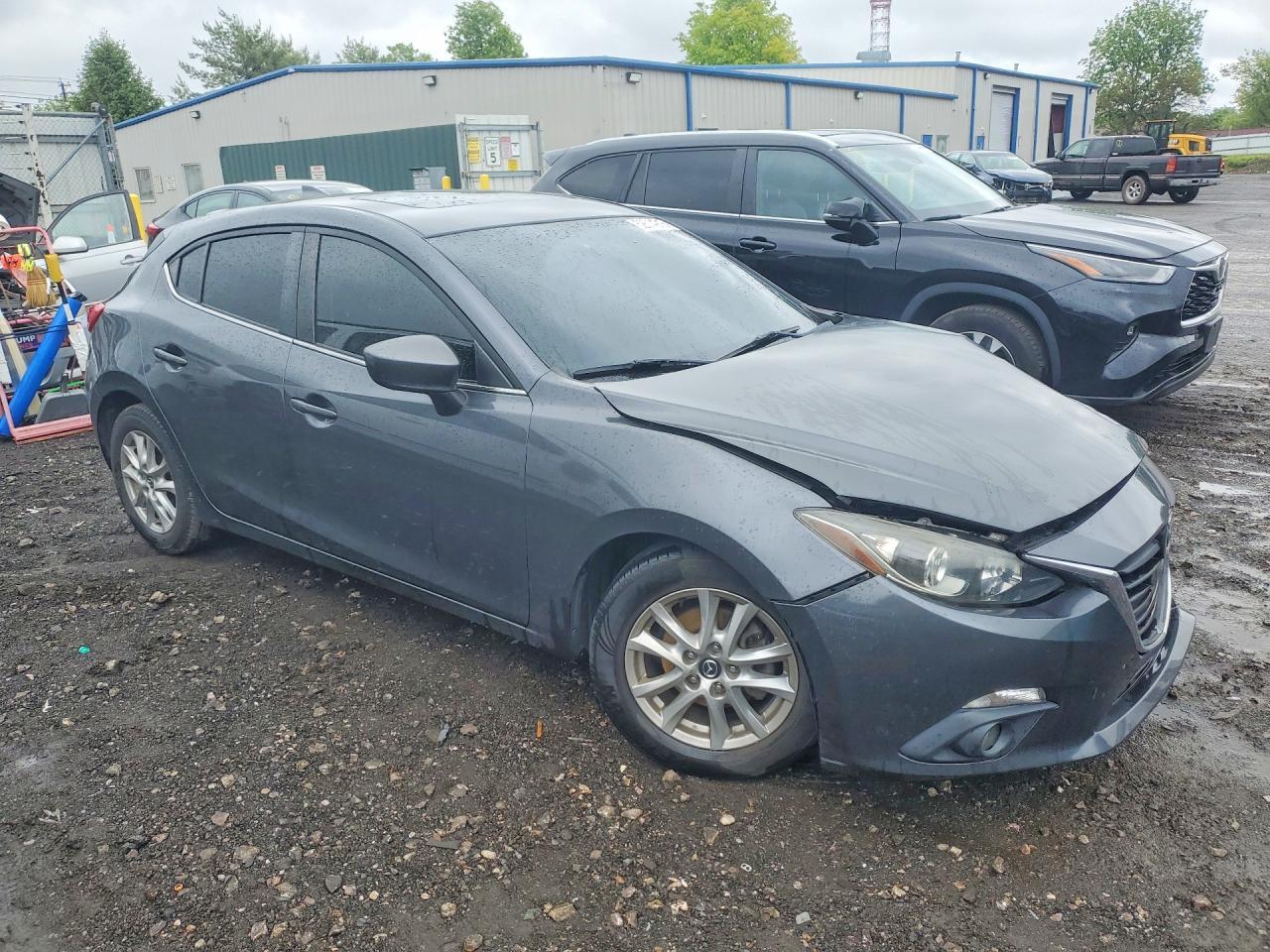 2016 Mazda 3 Touring - Фото 4