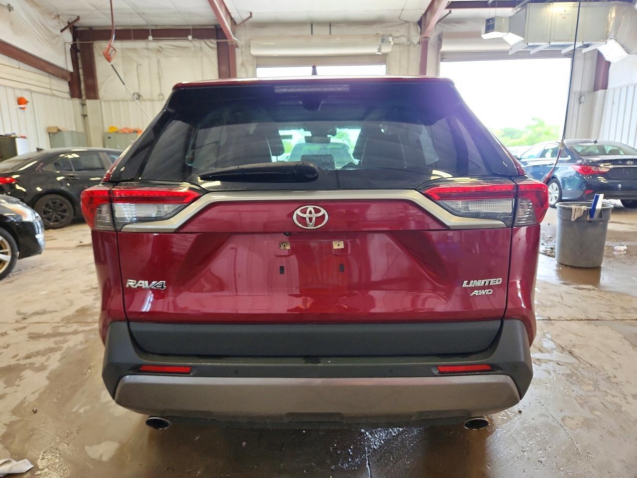 2021 Toyota Rav4 Limited - Фото 6