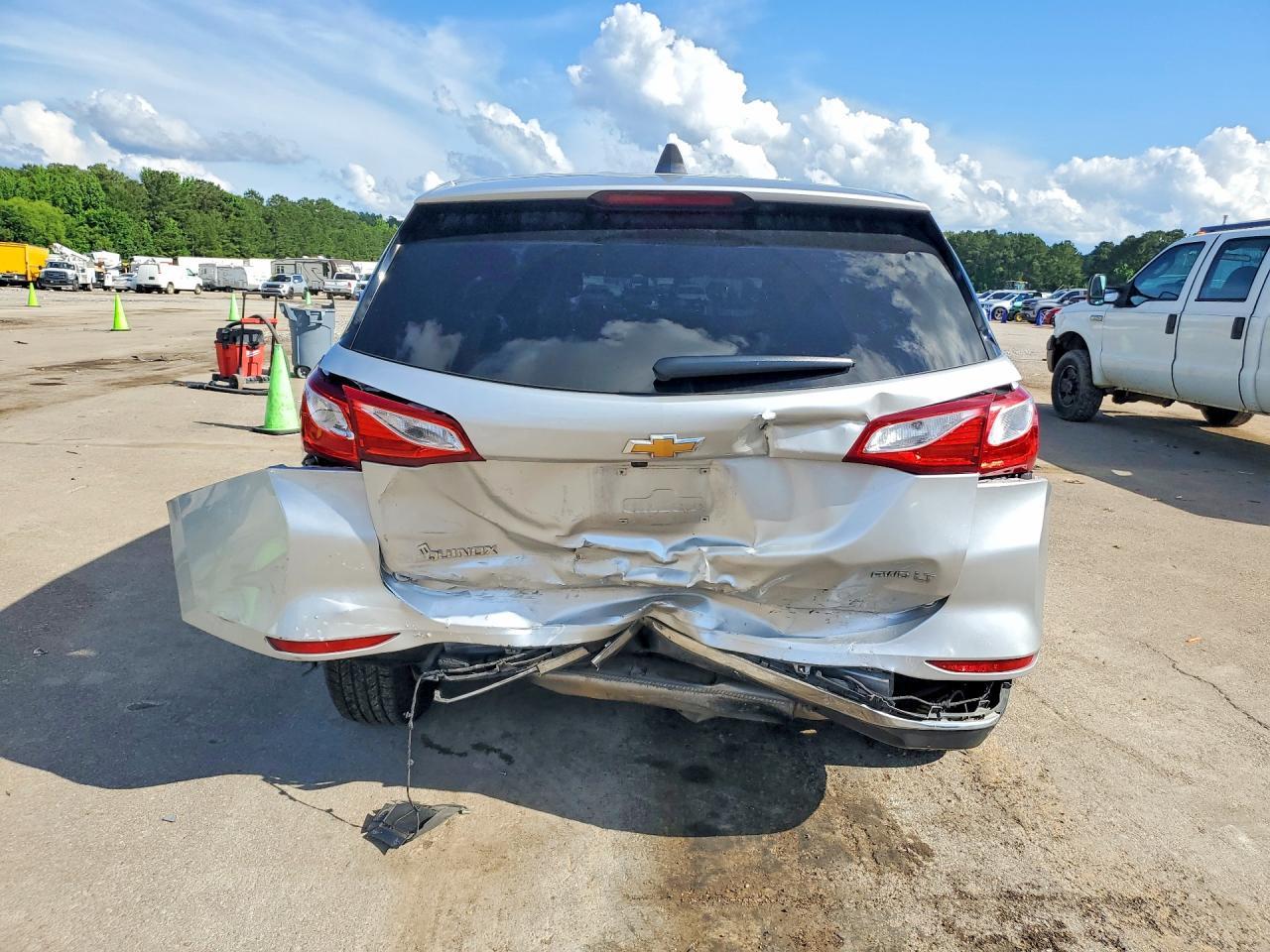 2019 Chevrolet Equinox Lt - Image 6