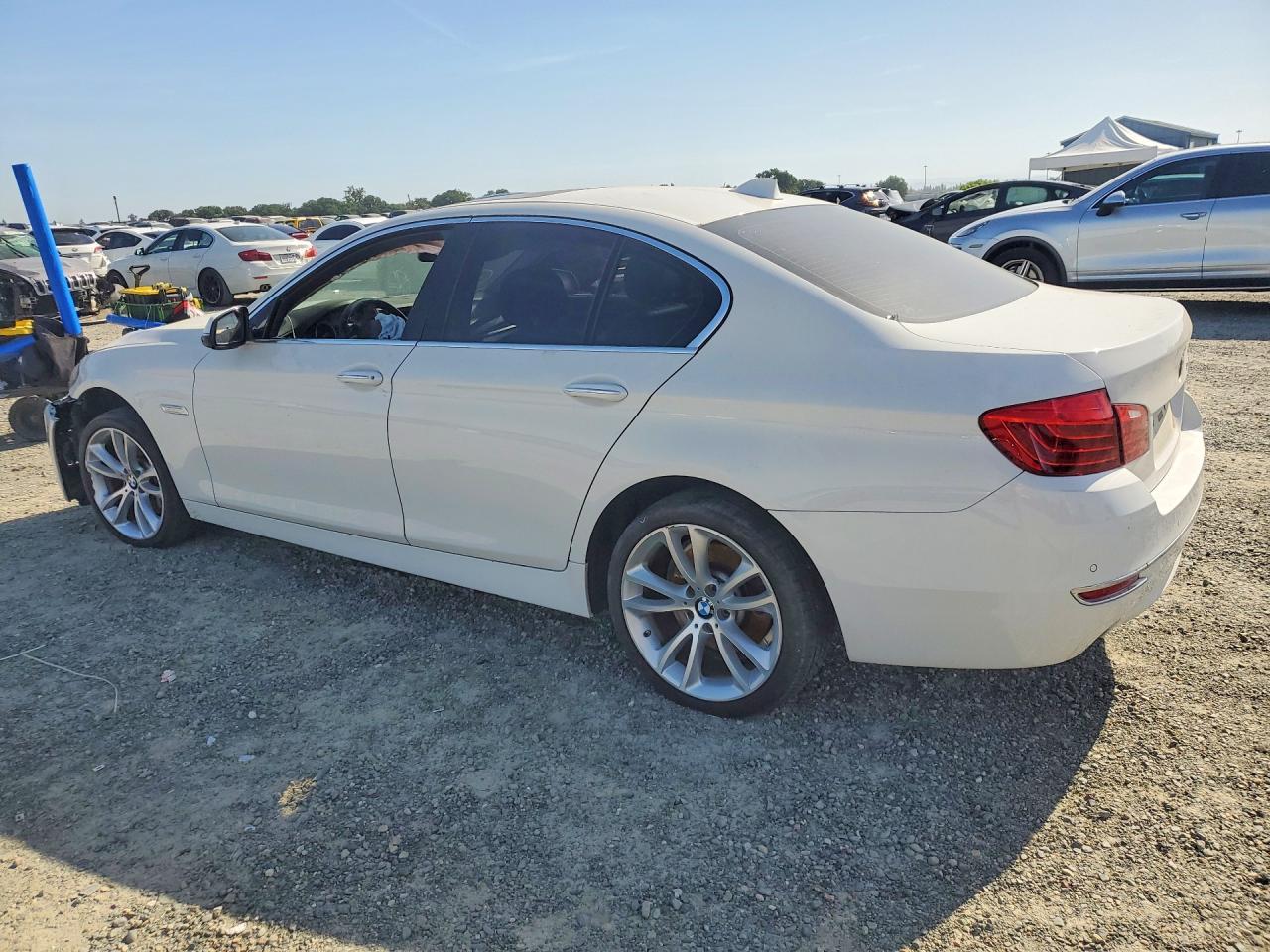 2015 BMW 535 I - Image 2