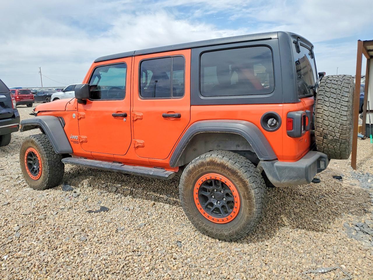 2019 Jeep Wrangler - Фото 2