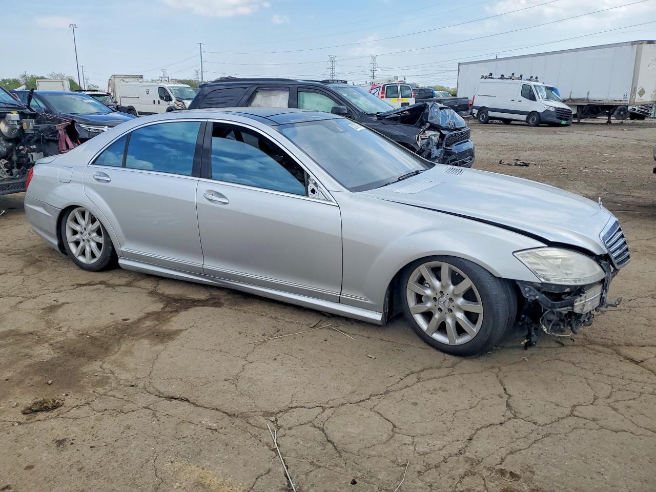 2013 Mercedes-Benz S 550 4Matic - Фото 4