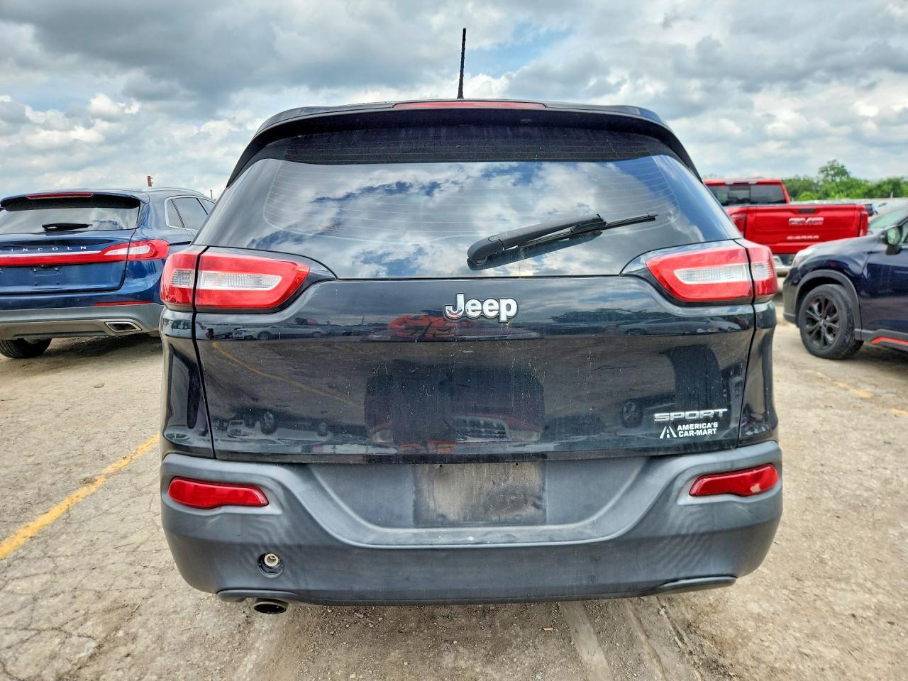 2015 Jeep Cherokee Sport - Image 6