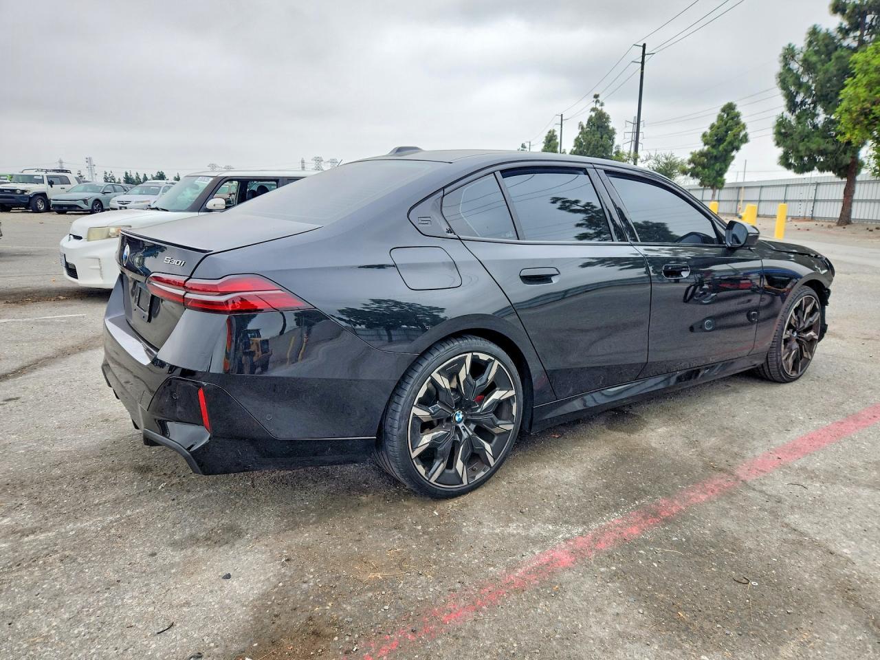 2026 BMW 530 I - Image 3