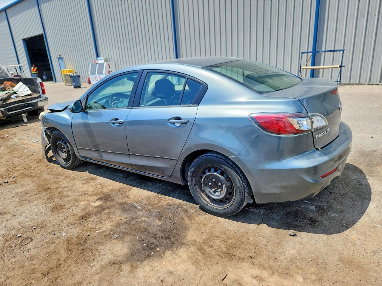 2013 Mazda 3 I - Фото 2