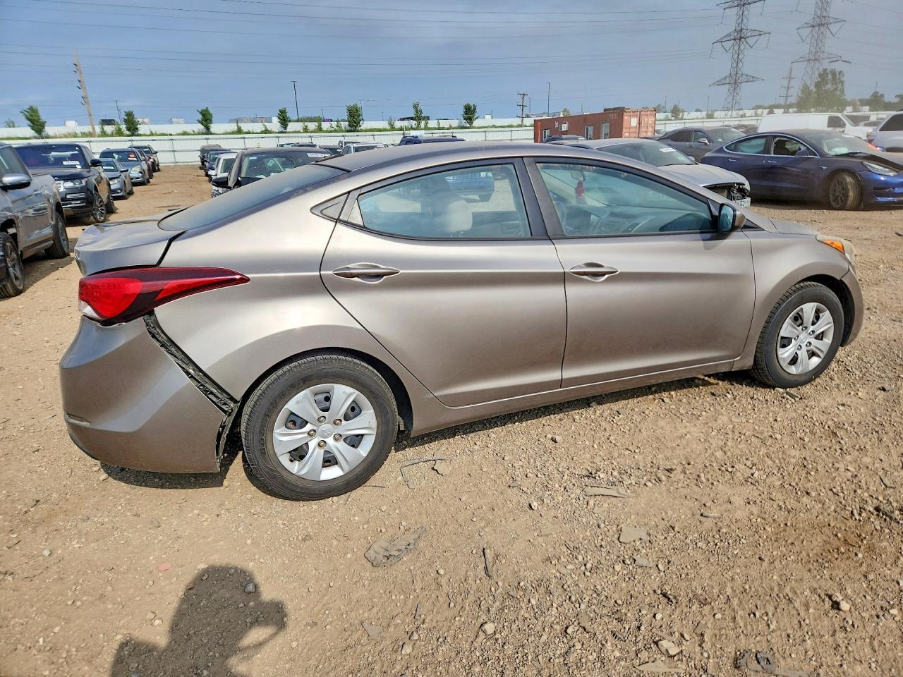 2016 Hyundai Elantra Se - Фото 3