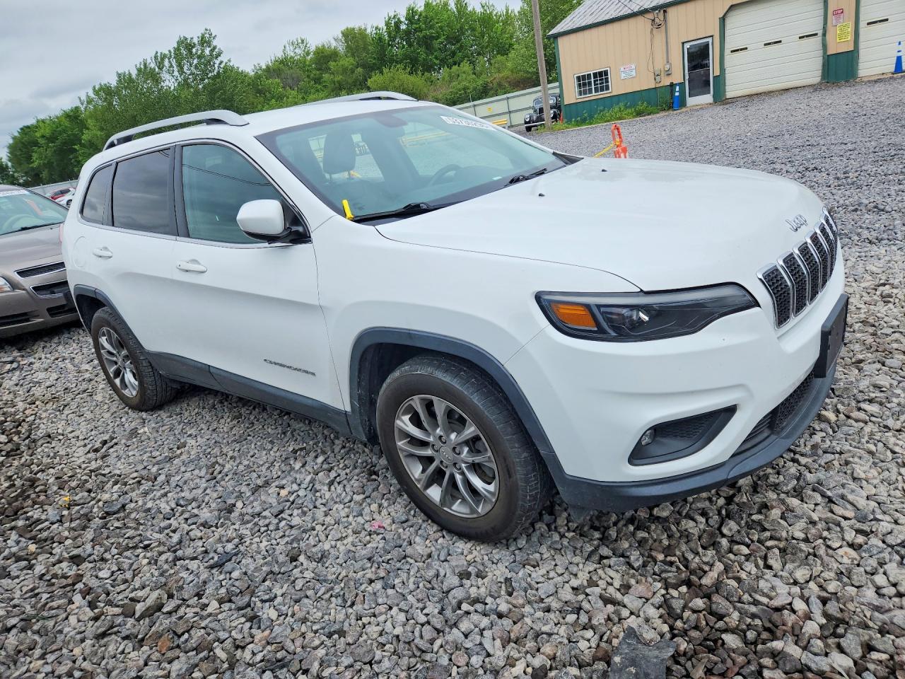 2019 Jeep Cherokee Latitude Plus - Image 4