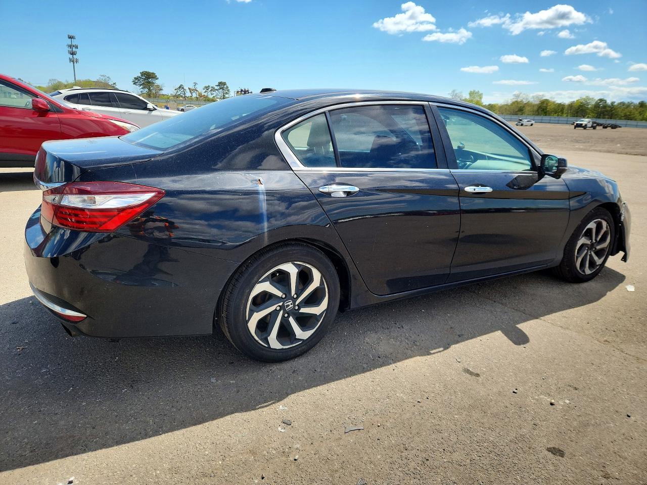 2016 Honda Accord - Image 3