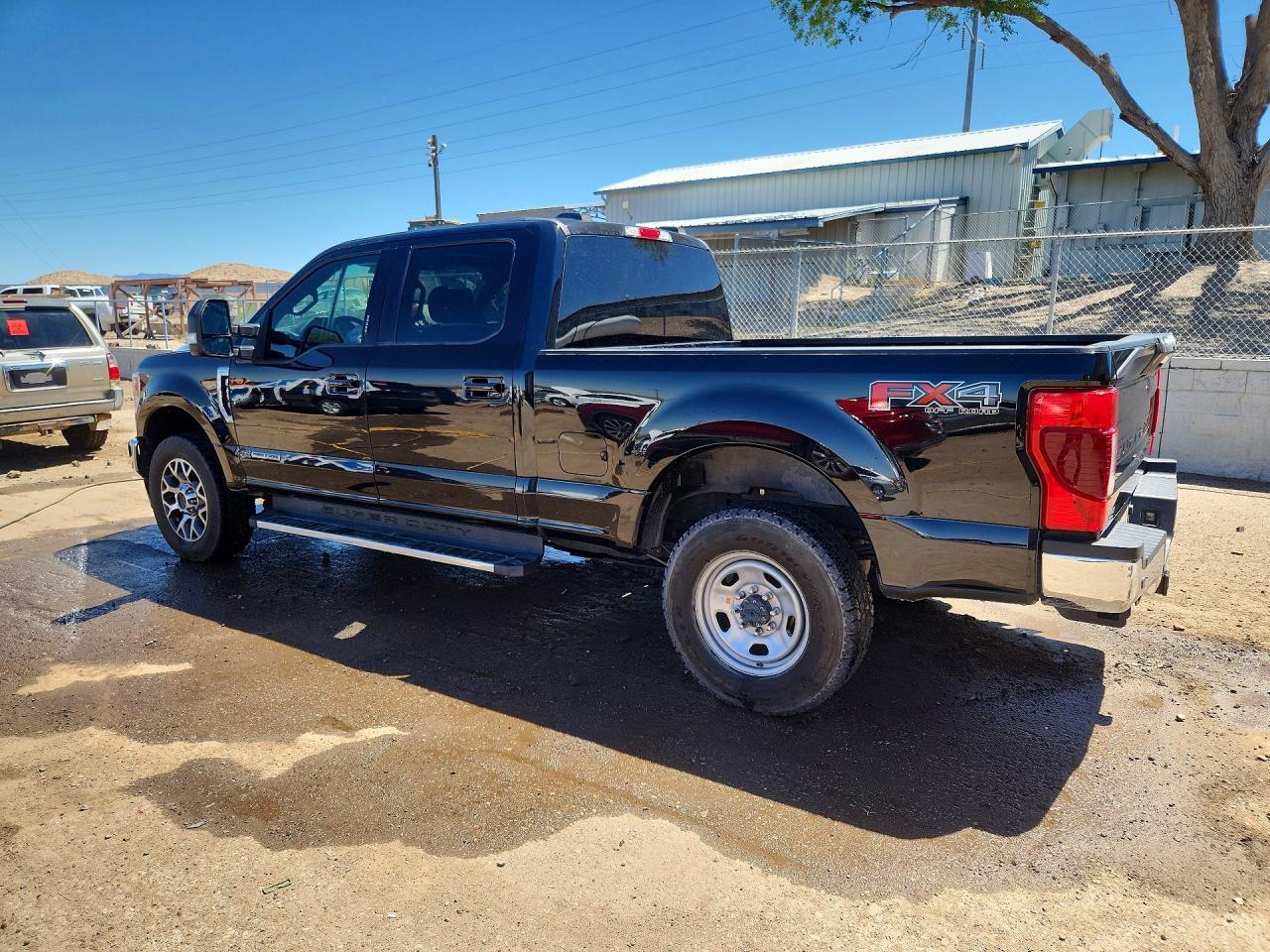 2021 Ford F250 Super Duty - Фото 2