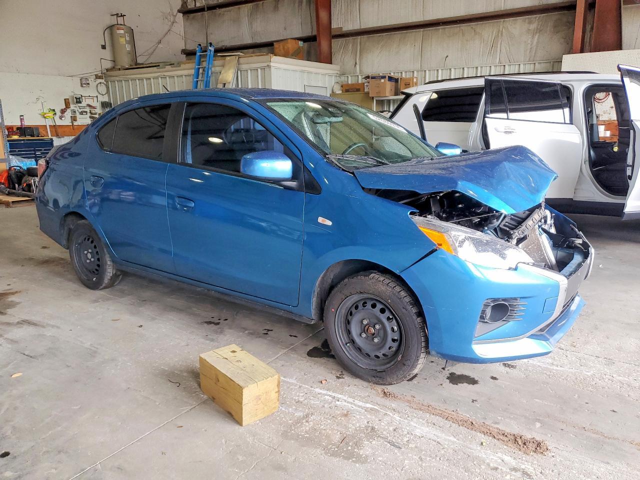 2024 Mitsubishi Mirage G4 Es - Image 4