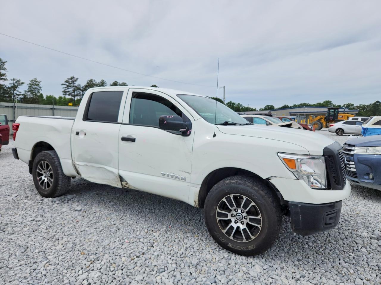 2019 Nissan Titan S - Фото 4