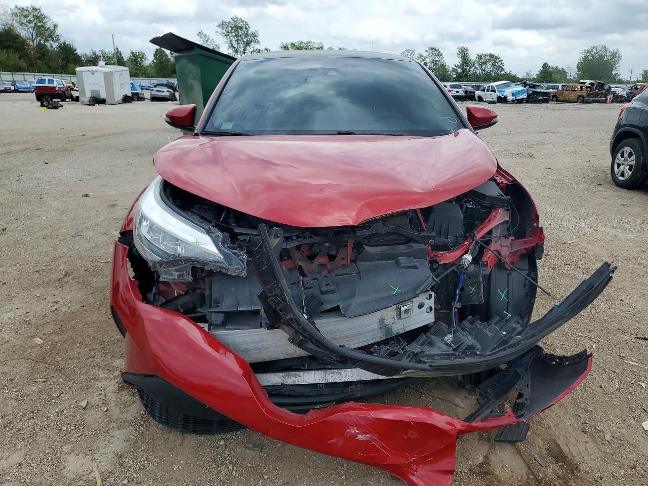 2021 Toyota C-Hr Xle - Фото 5