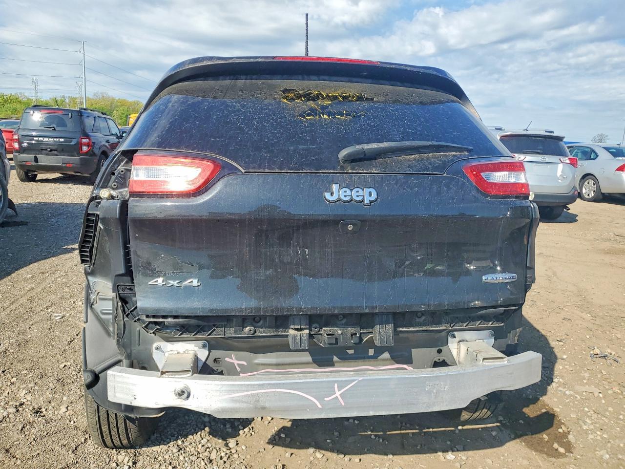 2015 Jeep Cherokee Latitude - Фото 6