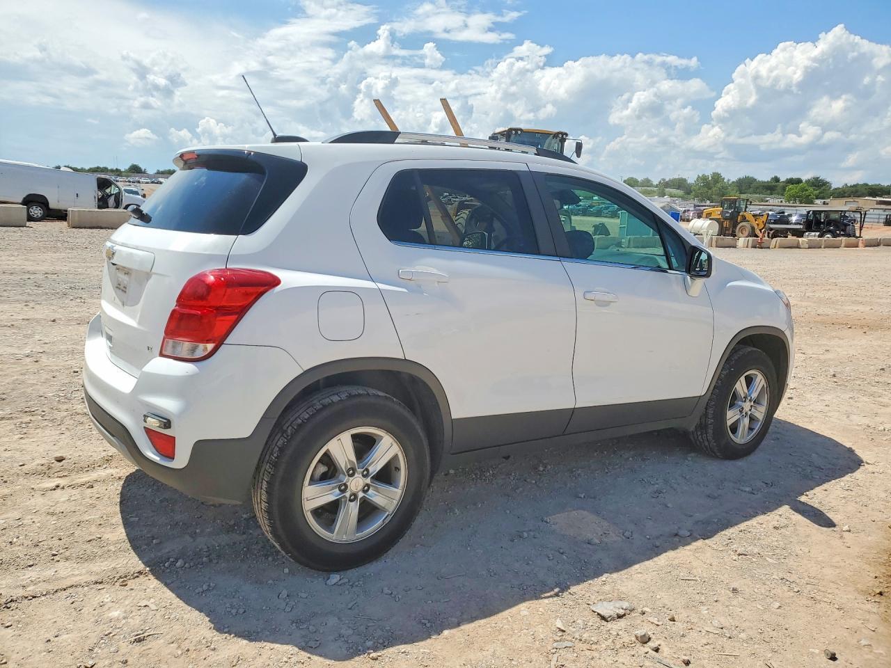 2020 Chevrolet Trax 1Lt - Фото 3