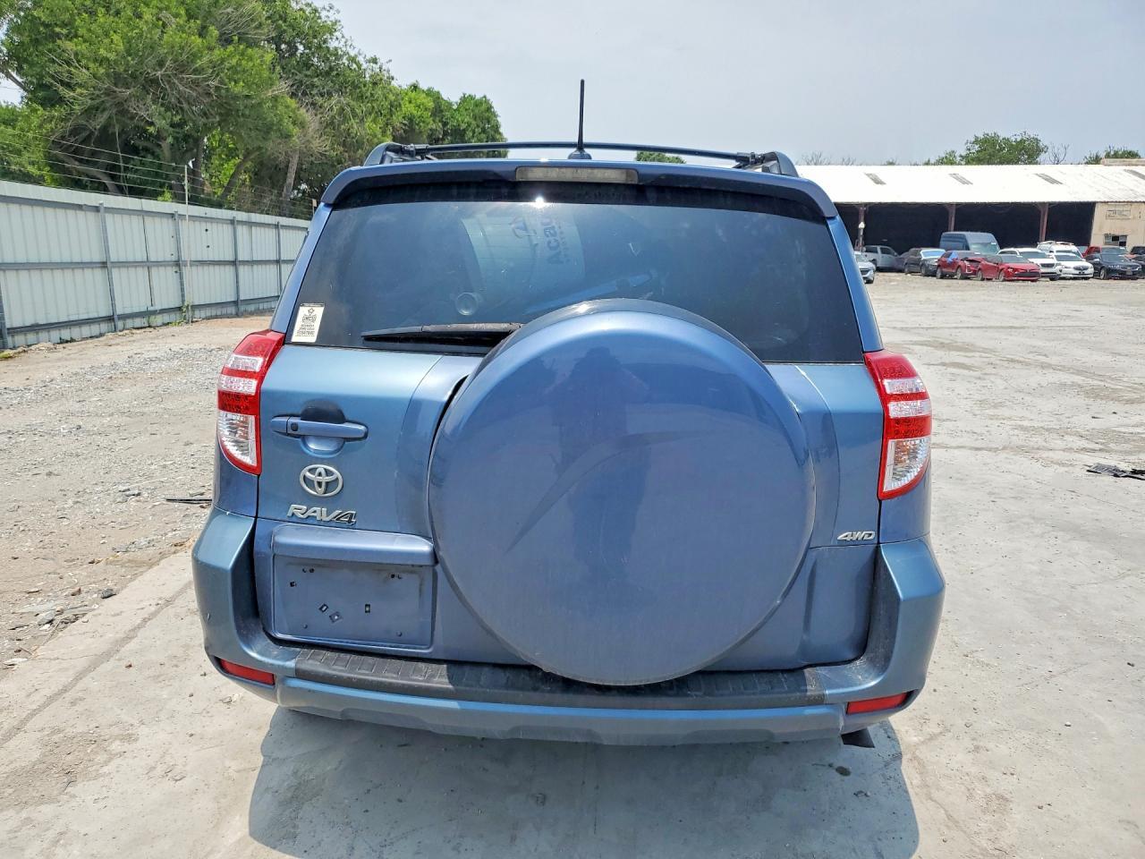 2011 Toyota Rav4 Limited - Image 6