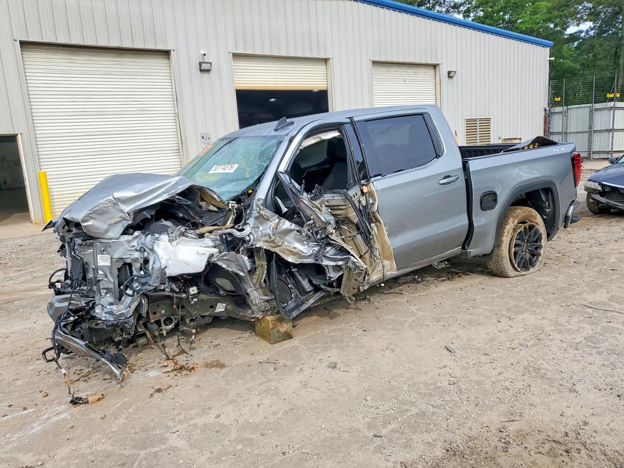 2026 GMC Sierra K1500 Elevation