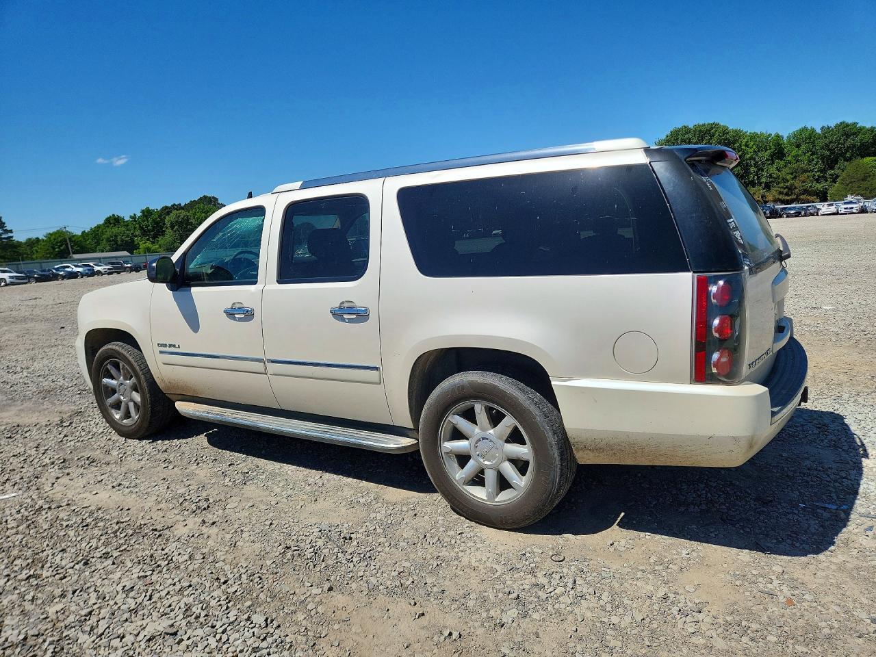 2013 GMC Yukon Xl Denali - Фото 2