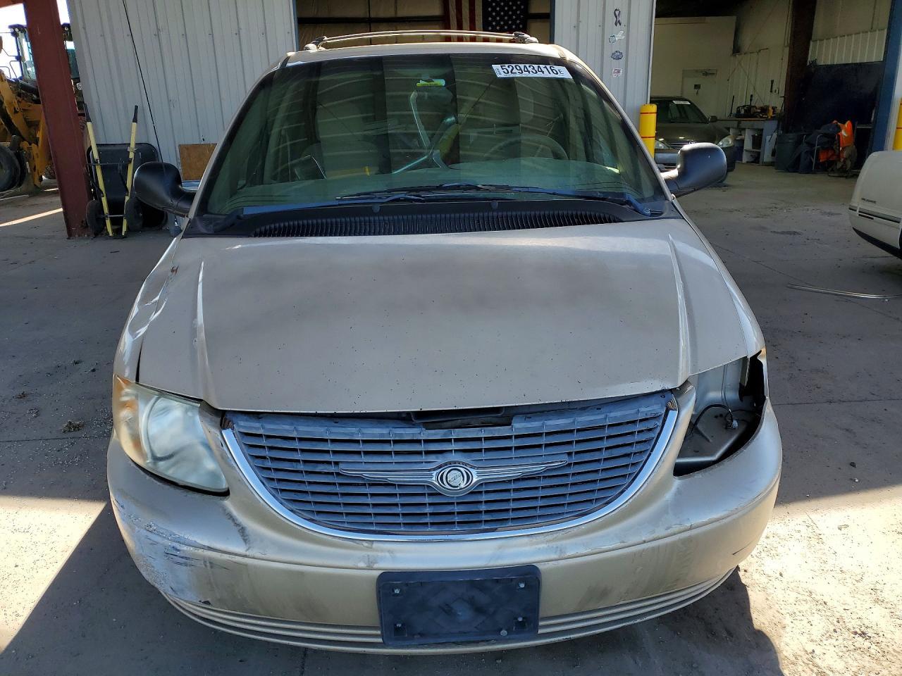 2001 Chrysler Town & Country Lx - Фото 5