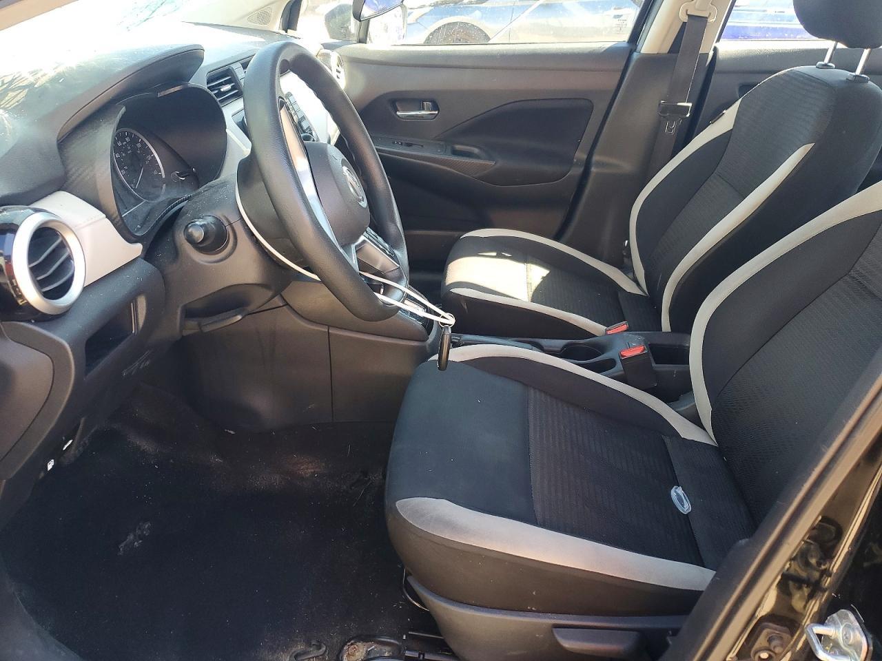 2021 Nissan Versa Sv - Image 7