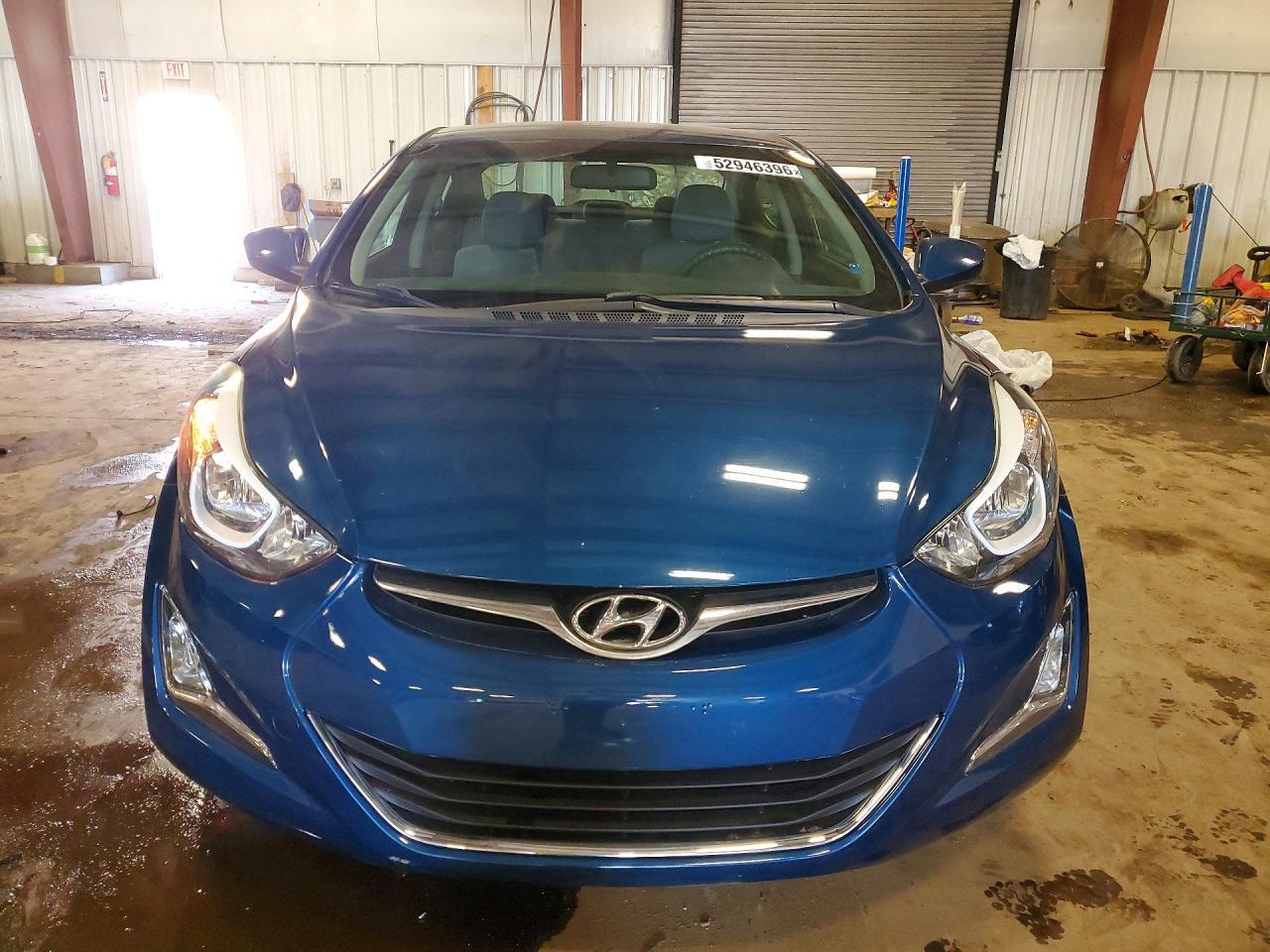 2016 Hyundai Elantra Se - Image 5