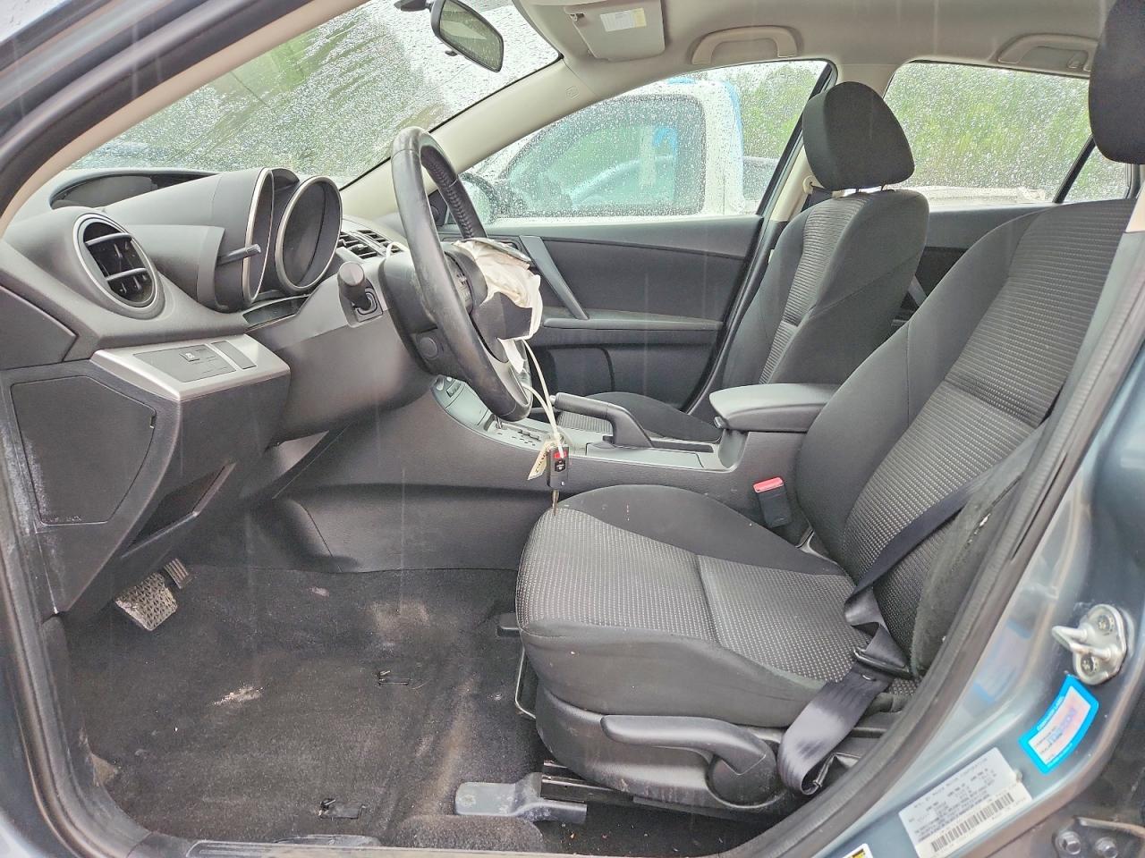 2012 Mazda 3 I - Image 7