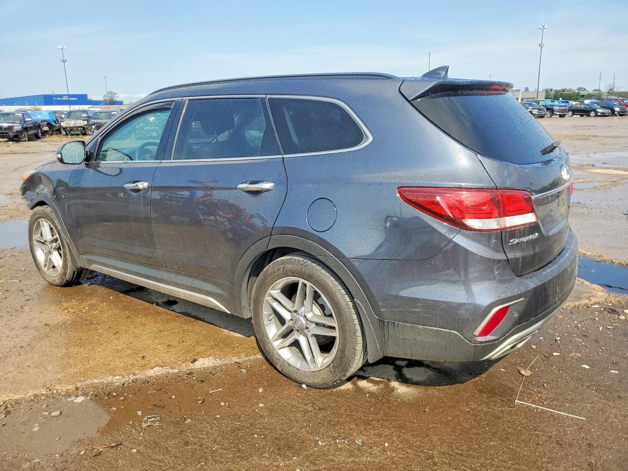 2017 Hyundai Santa Fe Limited Ultimate - Фото 2