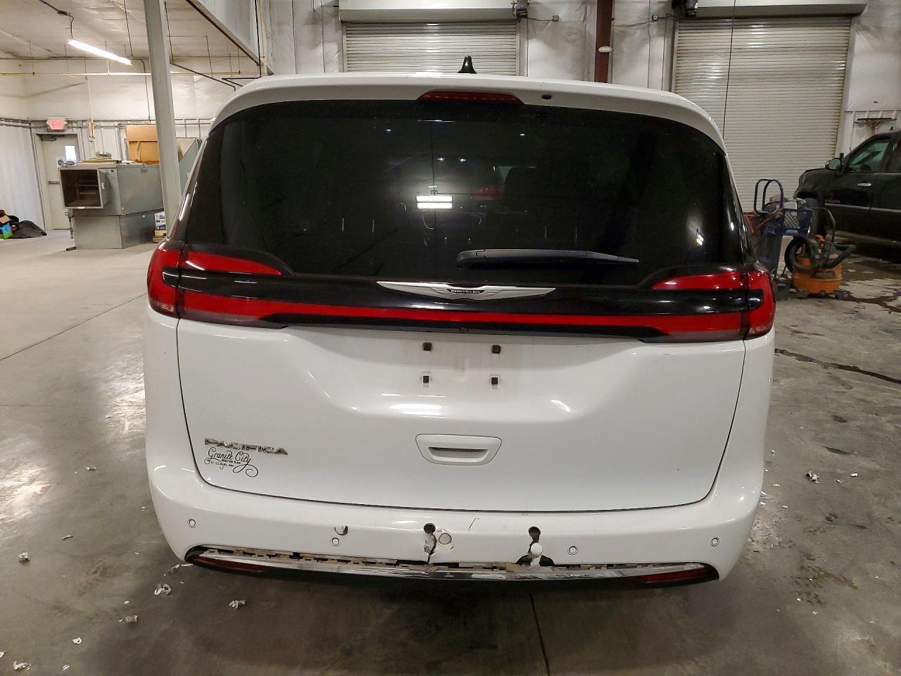 2023 Chrysler Pacifica Touring L - Фото 6