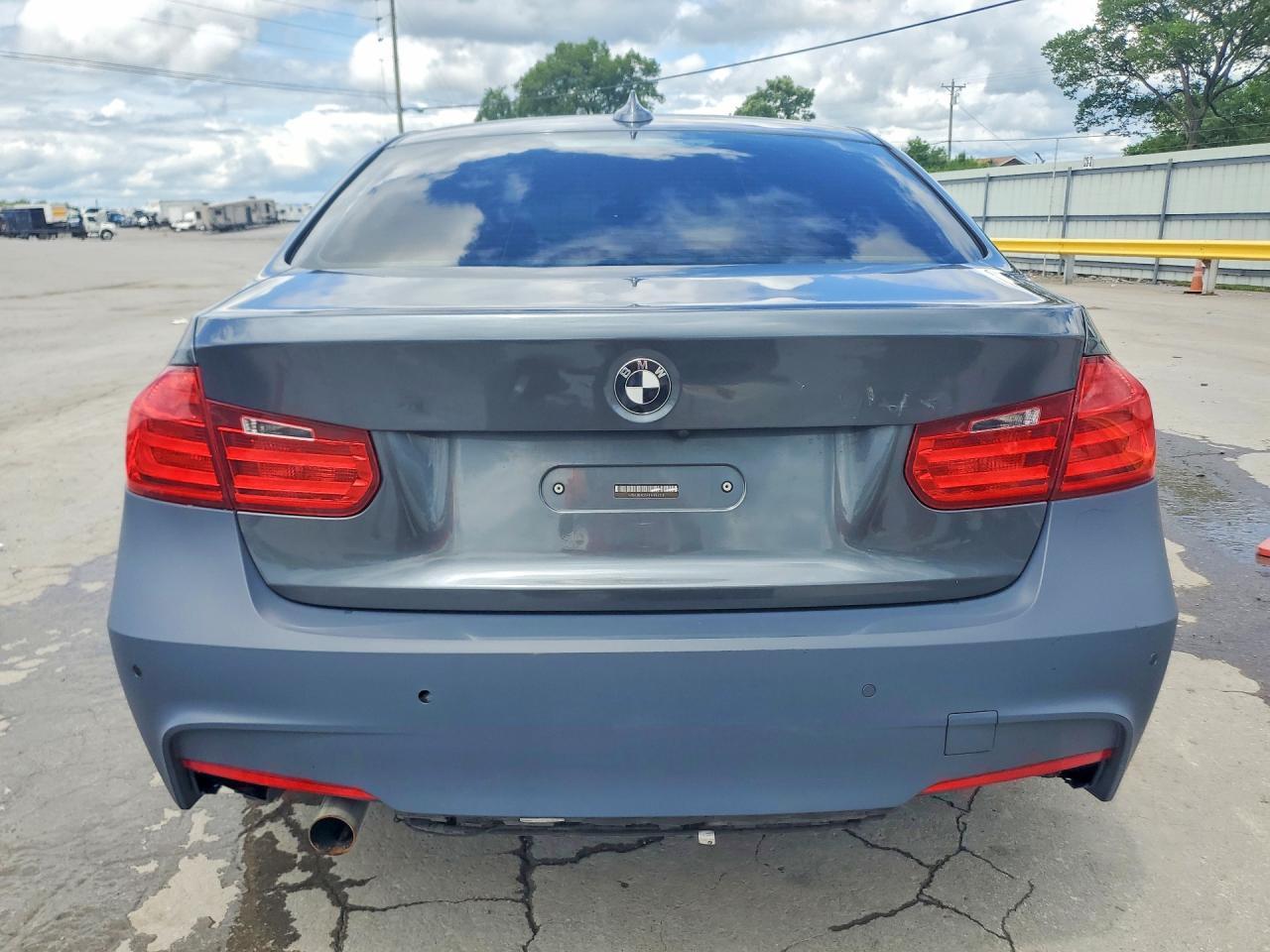 2015 BMW 328 Xi - Фото 6