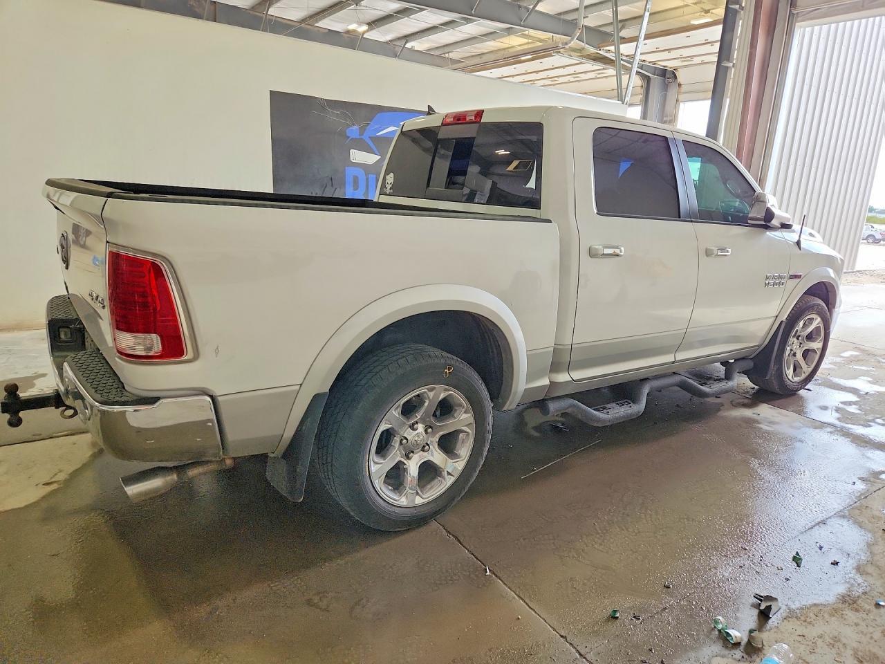 2015 Ram 1500 Laramie - Image 3