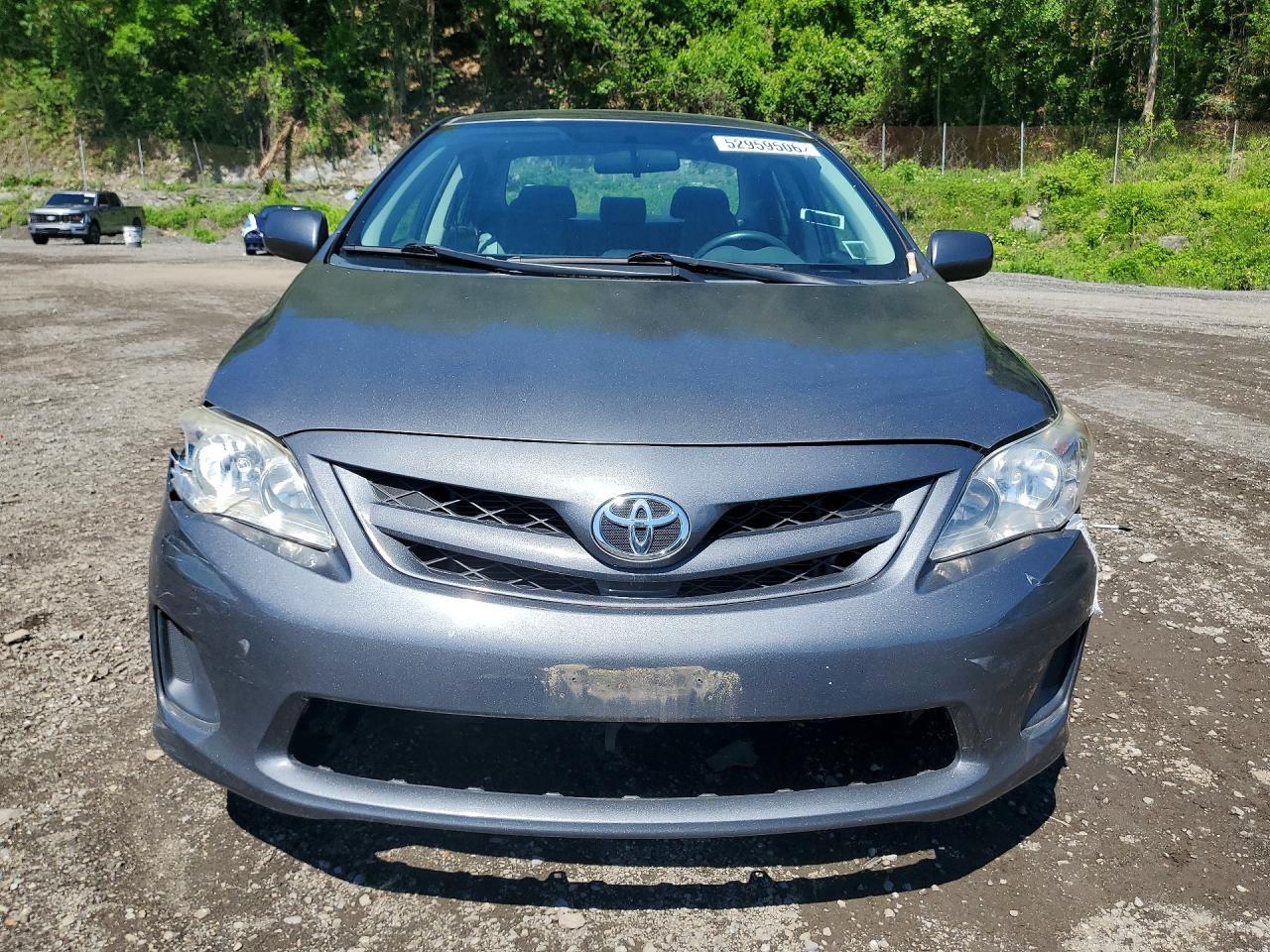 2012 Toyota Corolla Le - Image 5