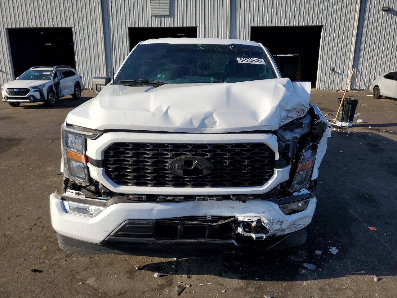 2023 Ford F150 Super Cab - Фото 5