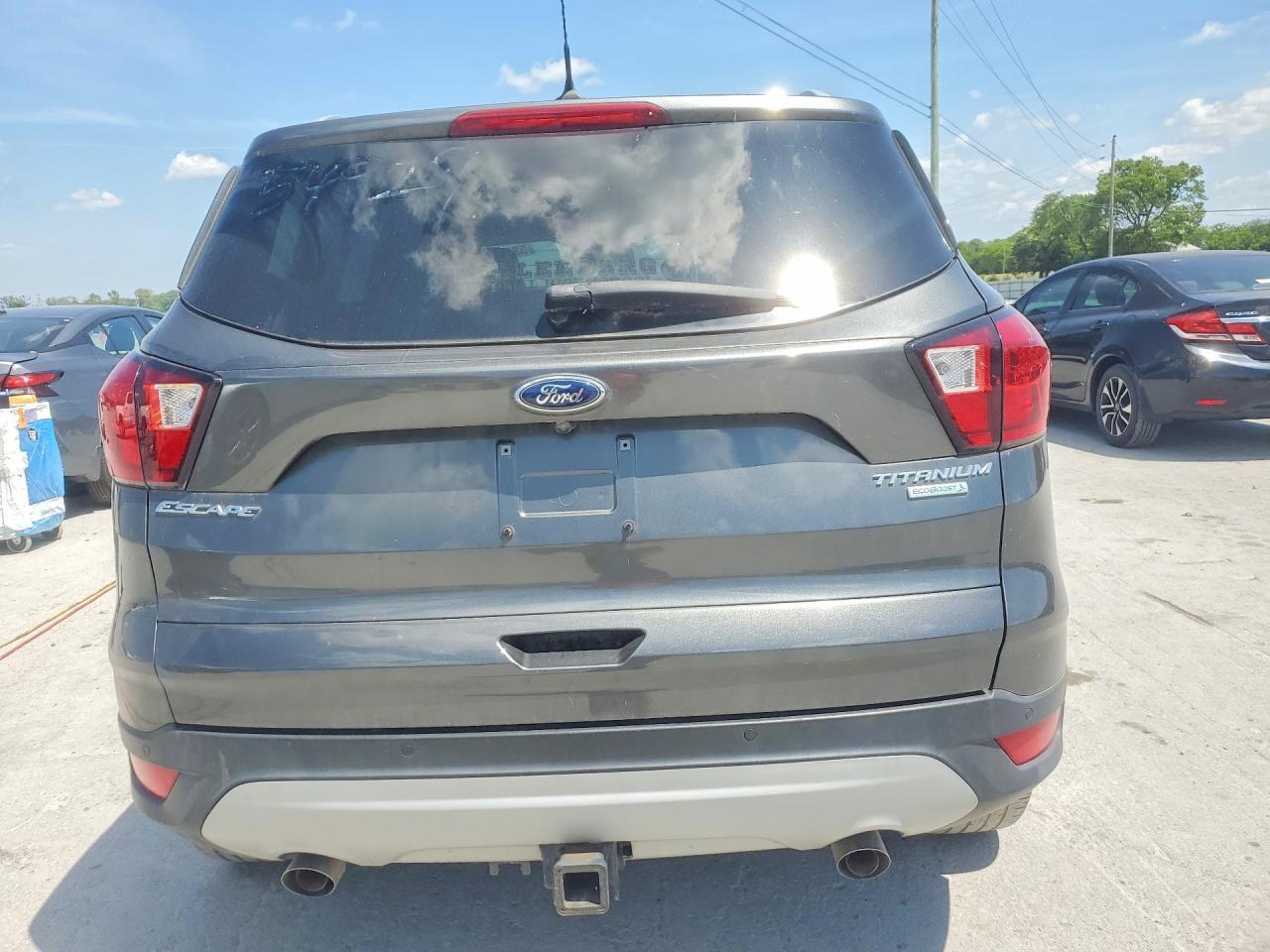 2019 Ford Escape Titanium - Image 6