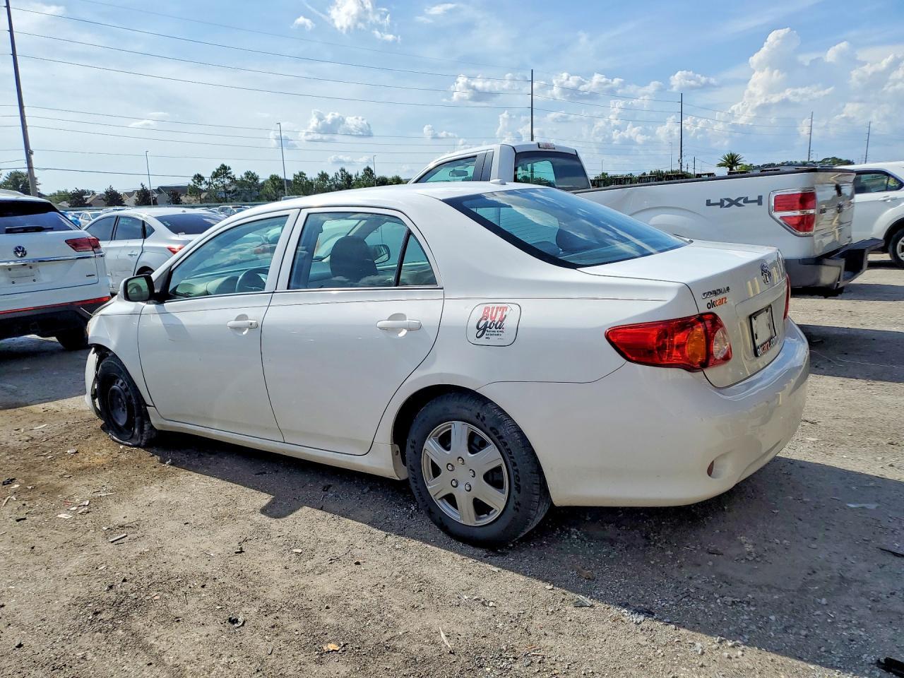 2010 Toyota Corolla Le - Image 2
