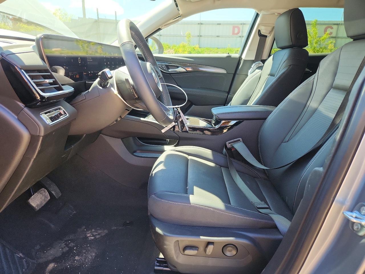 2025 Buick Envision Preferred - Image 7