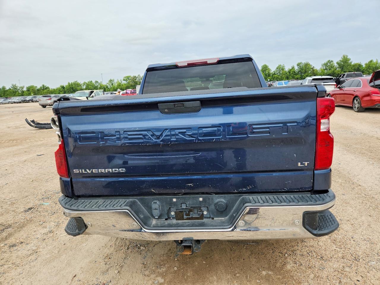 2022 Chevrolet Silverado Ltd C1500 Lt - Image 6