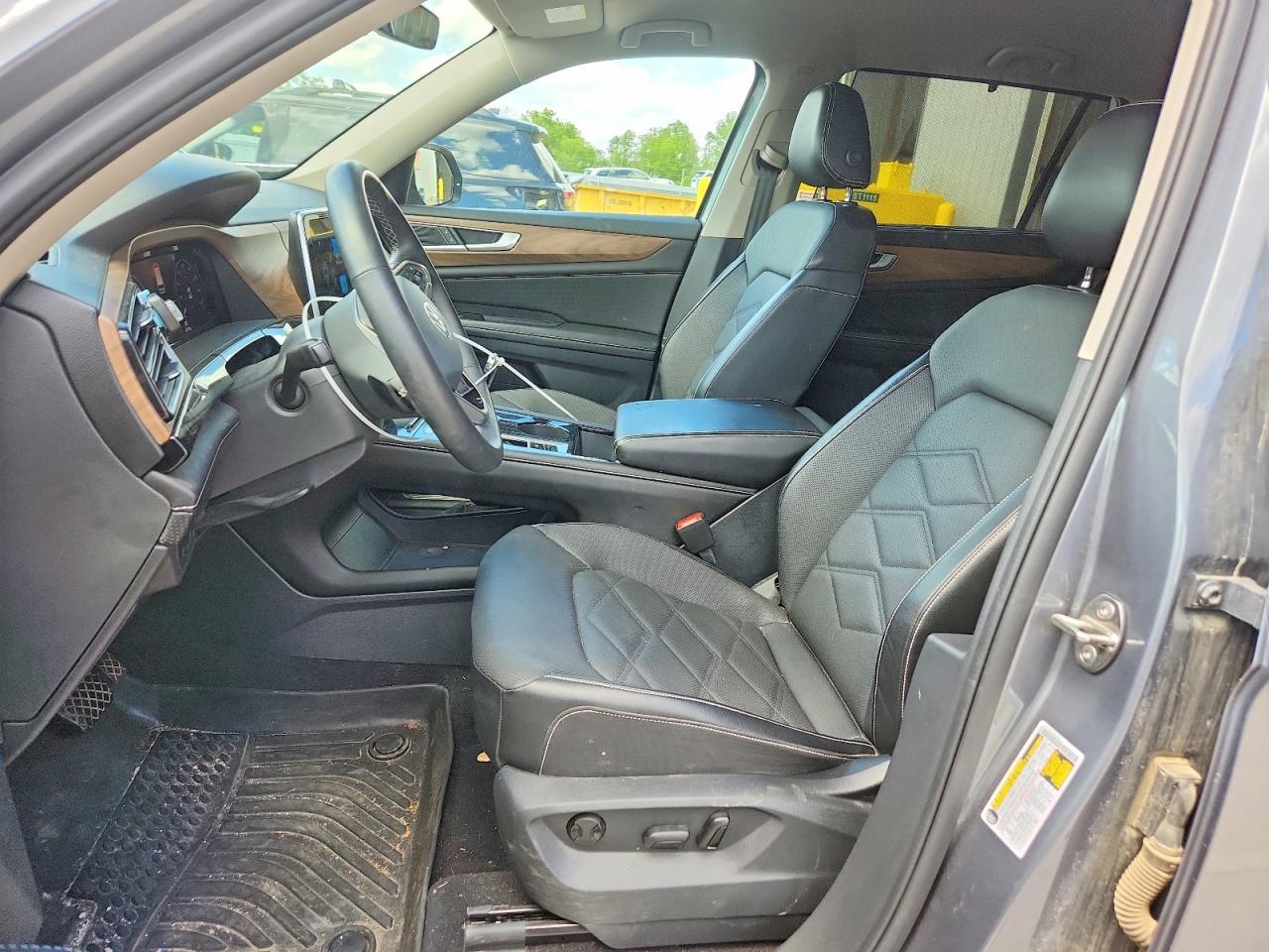 2024 Volkswagen Atlas Se - Image 7