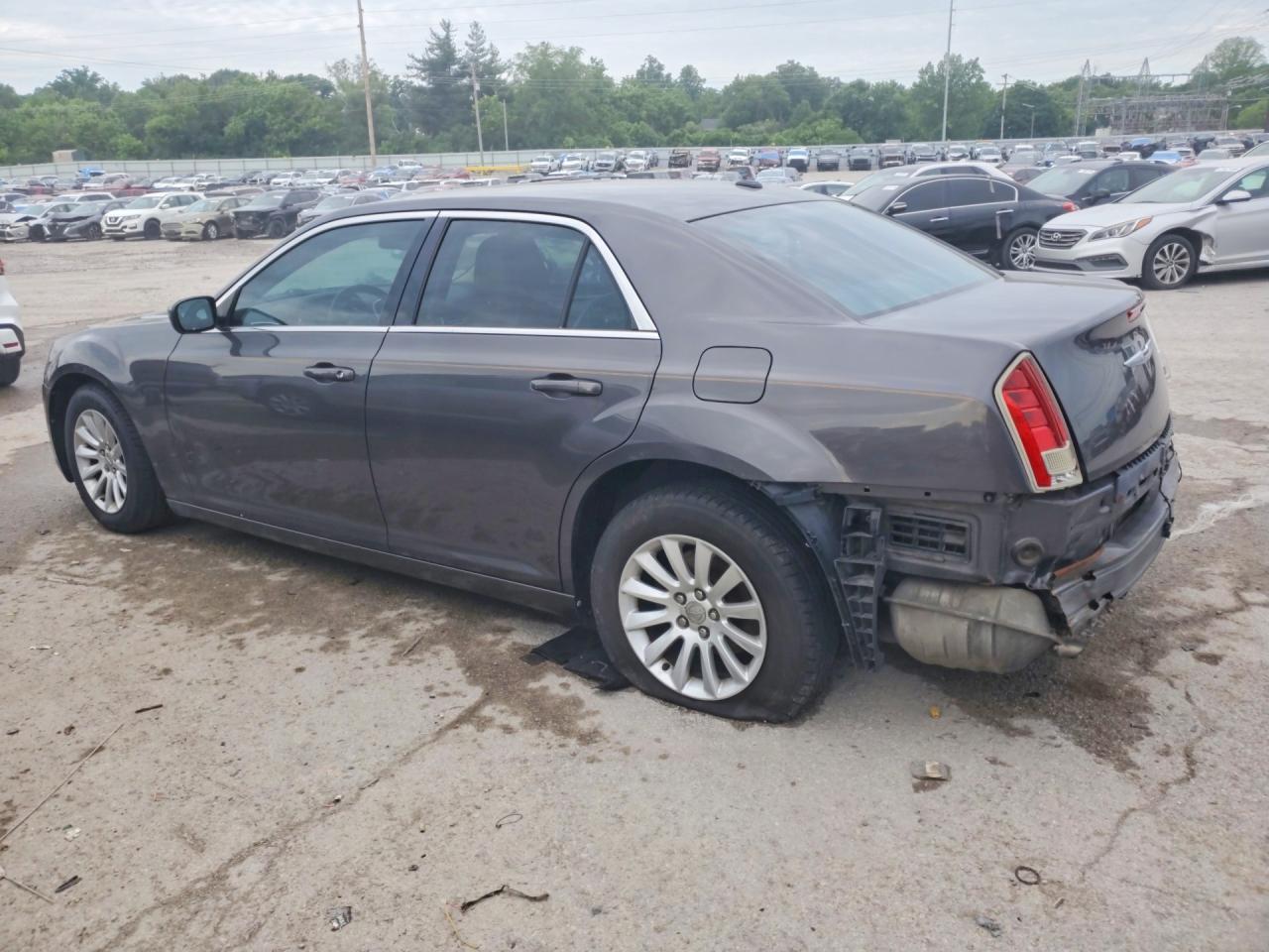 2013 Chrysler 300 - Image 2