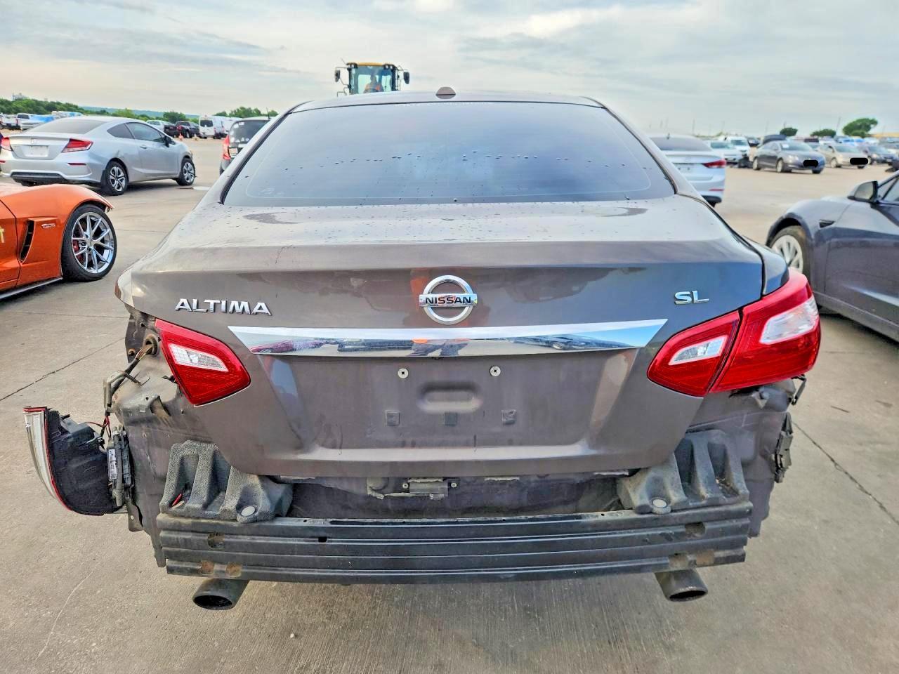 2016 Nissan Altima Sl - Image 6