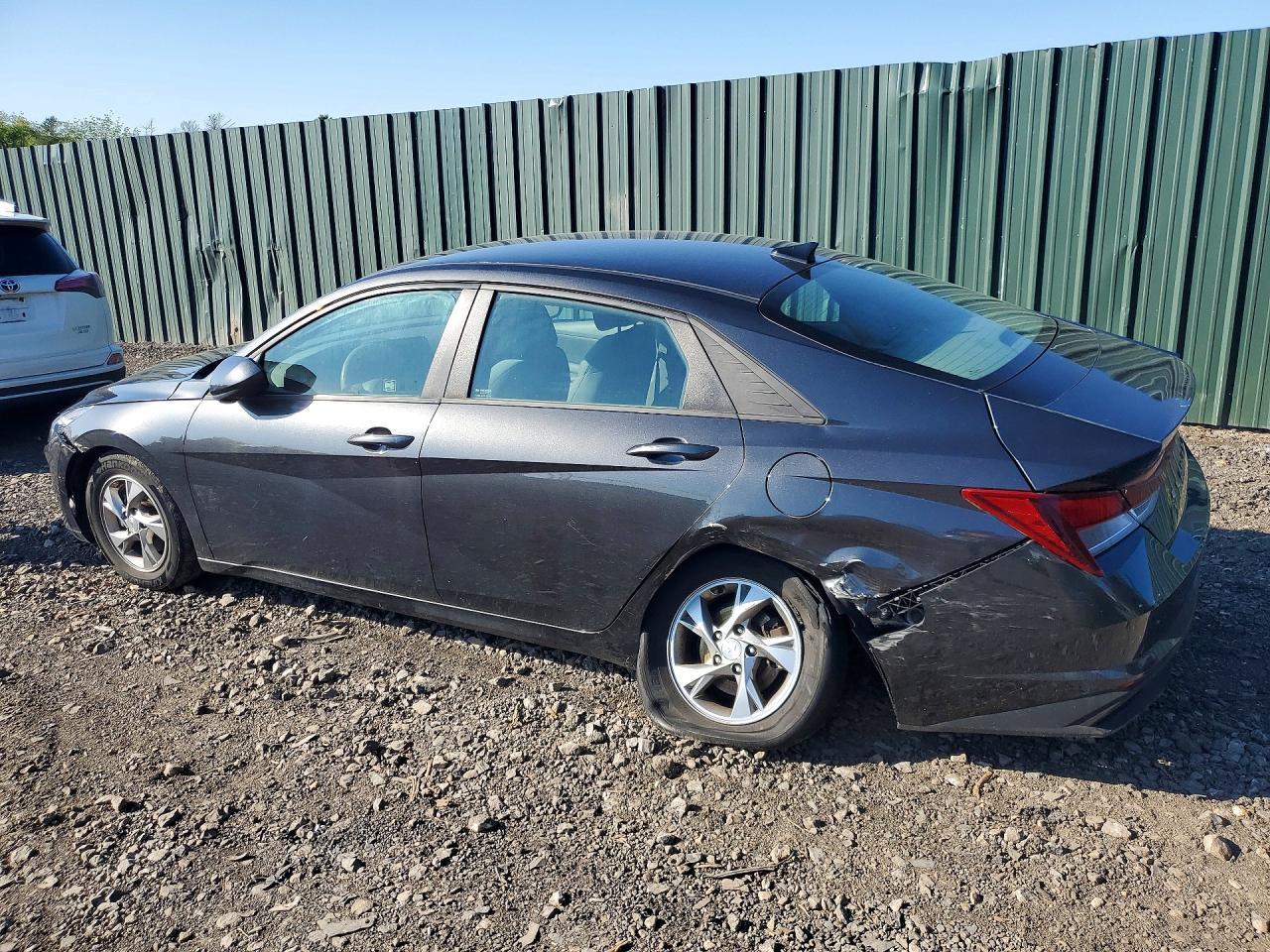 2021 Hyundai Elantra Se - Фото 2