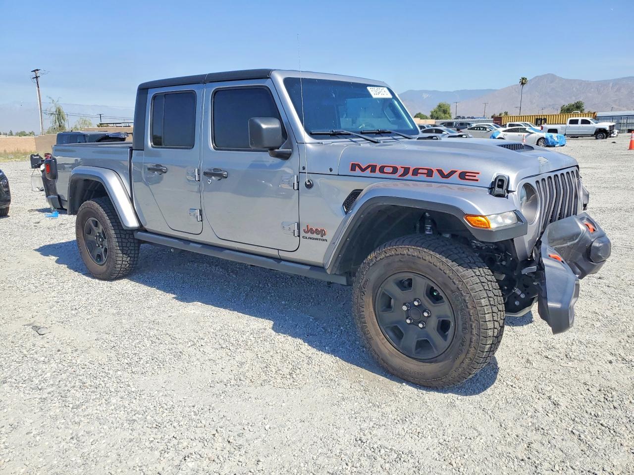 2021 Jeep Gladiator Mojave - Image 4