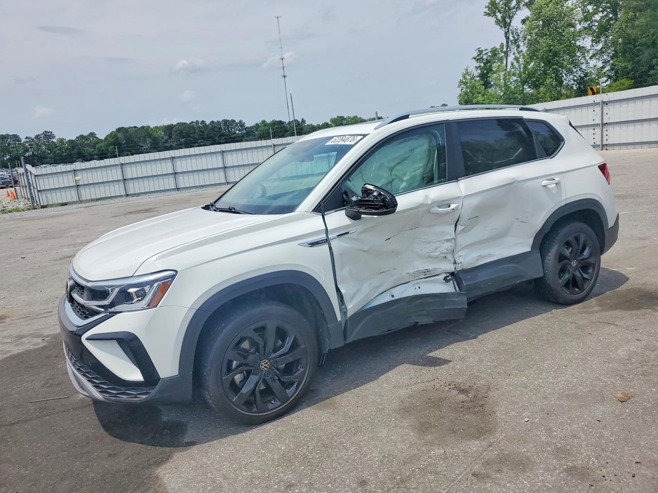 2022 Volkswagen Taos Sel