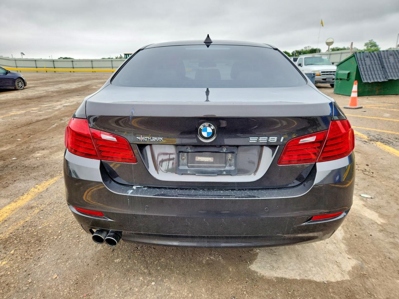 2016 BMW 528 I - Image 6
