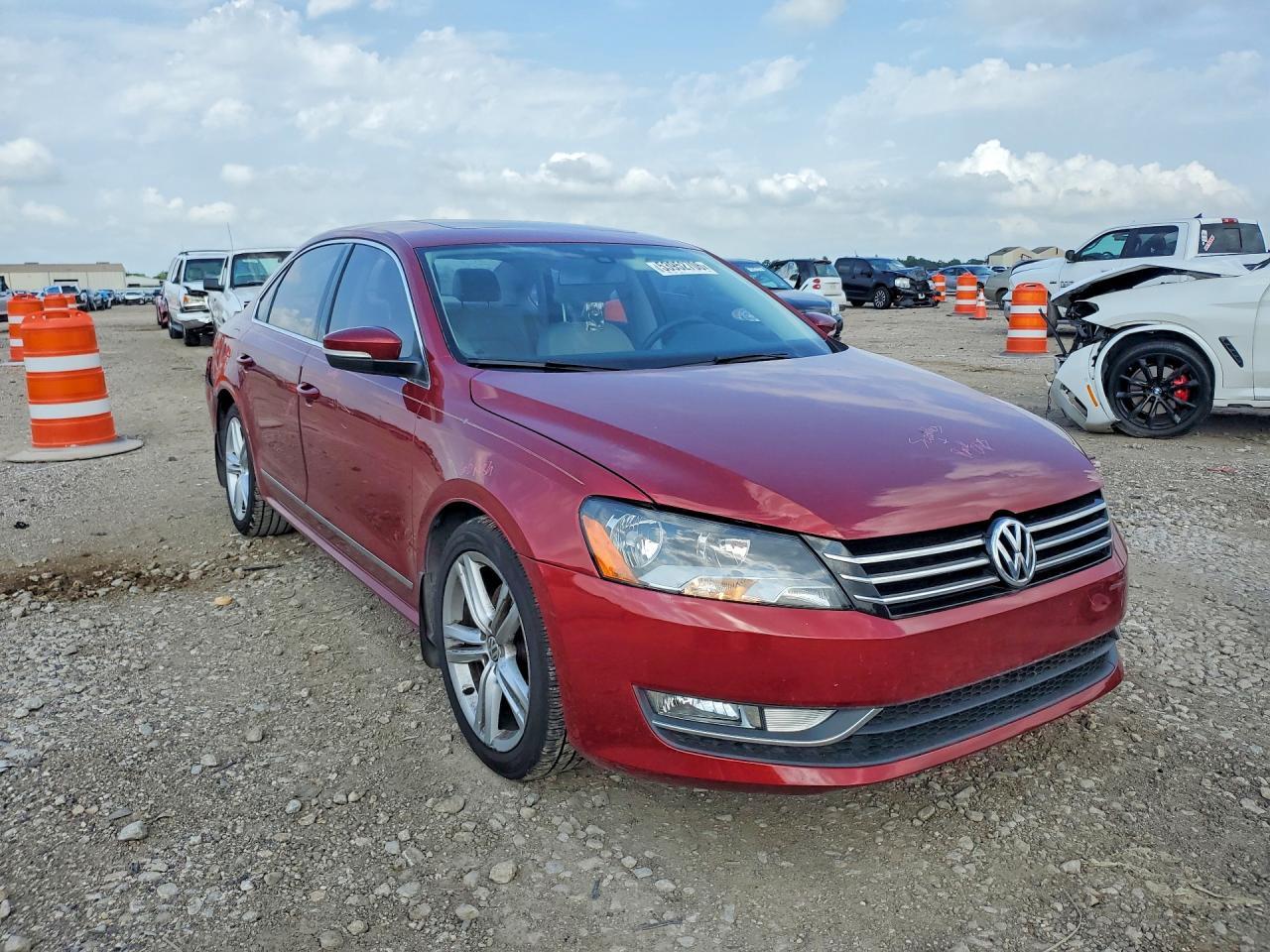 2015 Volkswagen Passat Se - Image 4