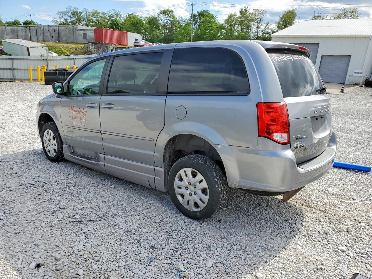 2016 Dodge Grand Caravan Se - Фото 2