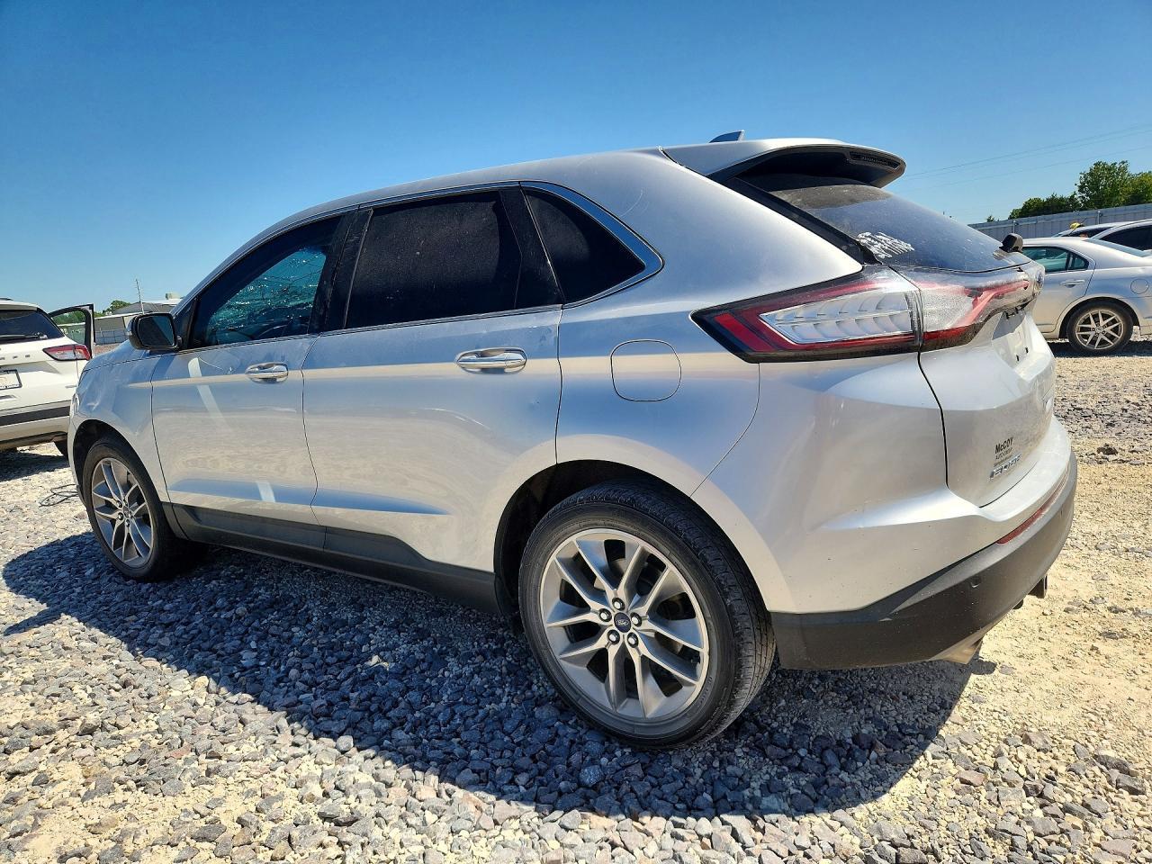 2015 Ford Edge Titanium - Фото 2