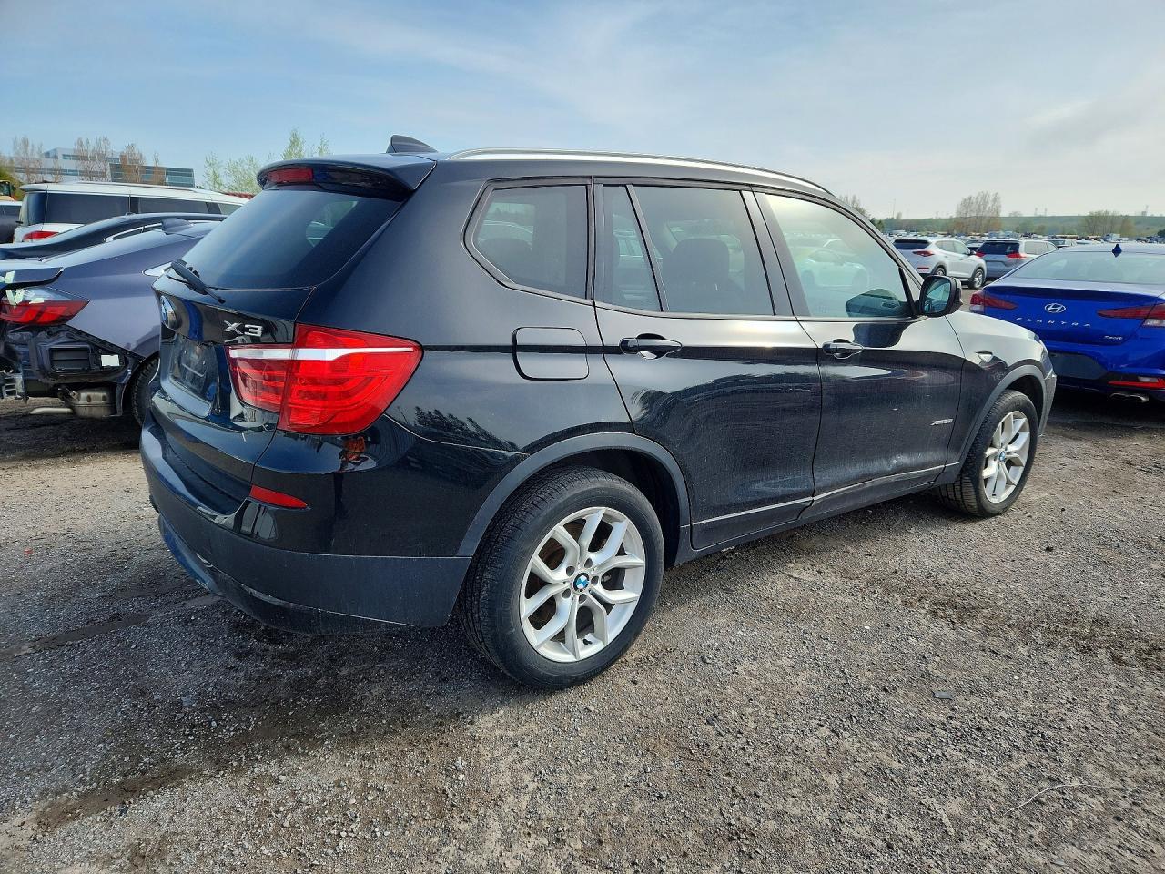 2013 BMW X3 xDrive28I - Image 3