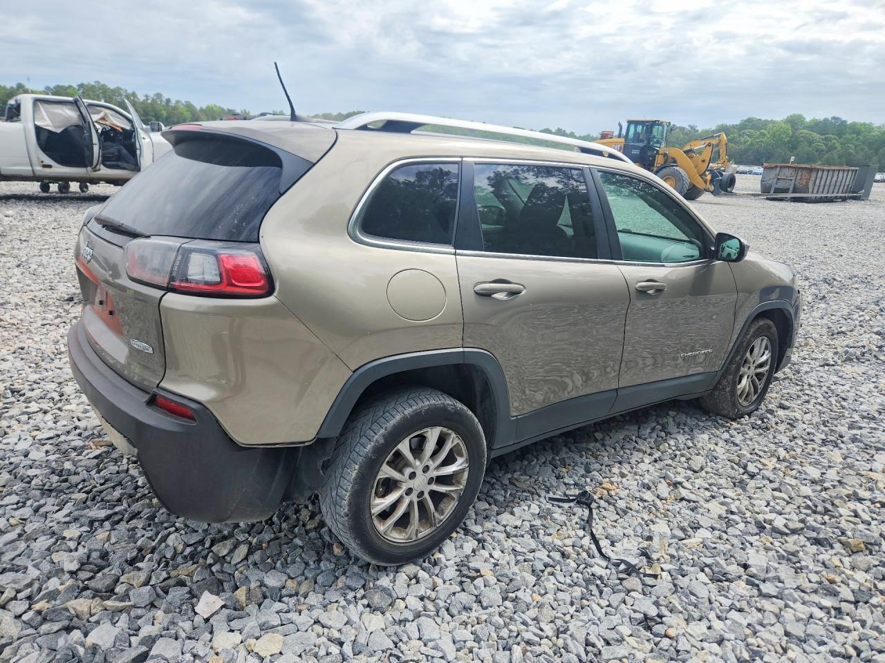 2019 Jeep Cherokee Latitude - Фото 3