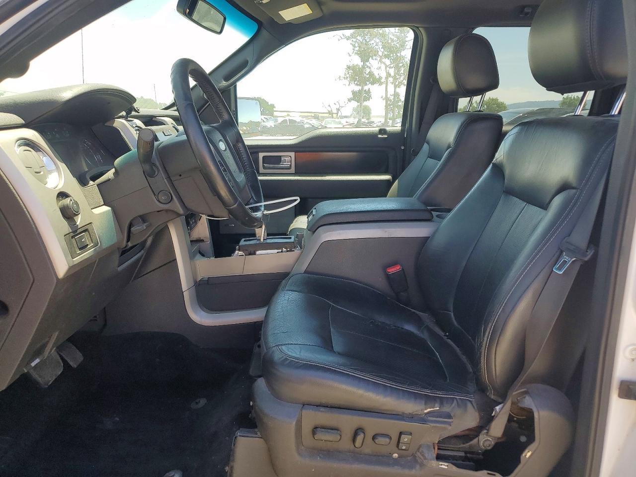 2012 Ford F150 Supercrew - Image 7