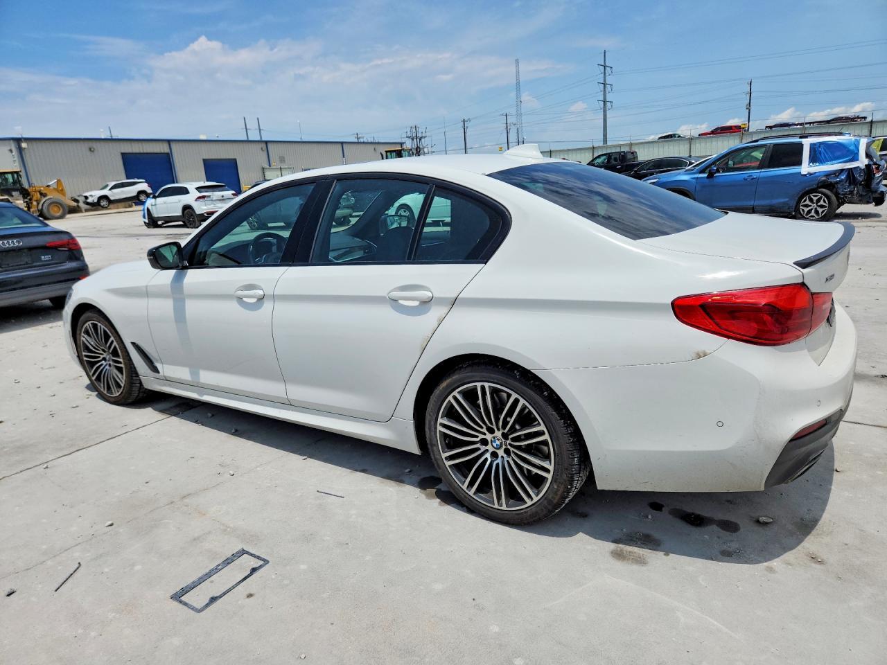 2020 BMW 540 Xi - Image 2